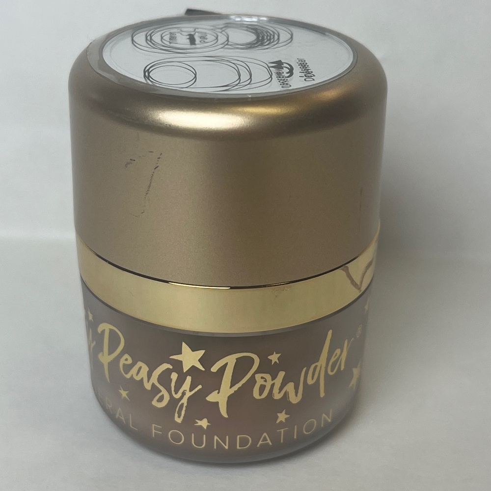 Belle Beauty Easy Peasy Matte Mineral Powder Foundation by Kim Gravel Travel